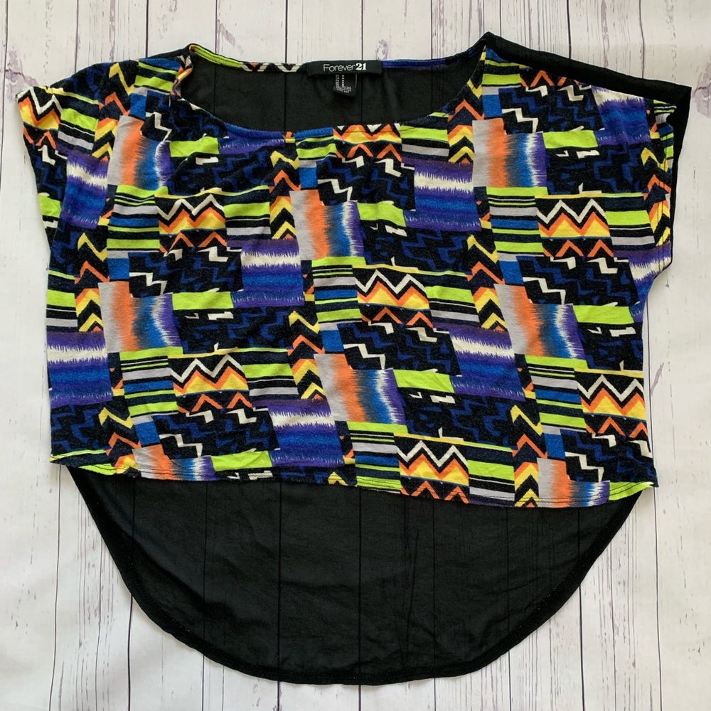 🌹 FOREVER 21 (M) Ethic Print High&Low Top - Picture 2 of 6